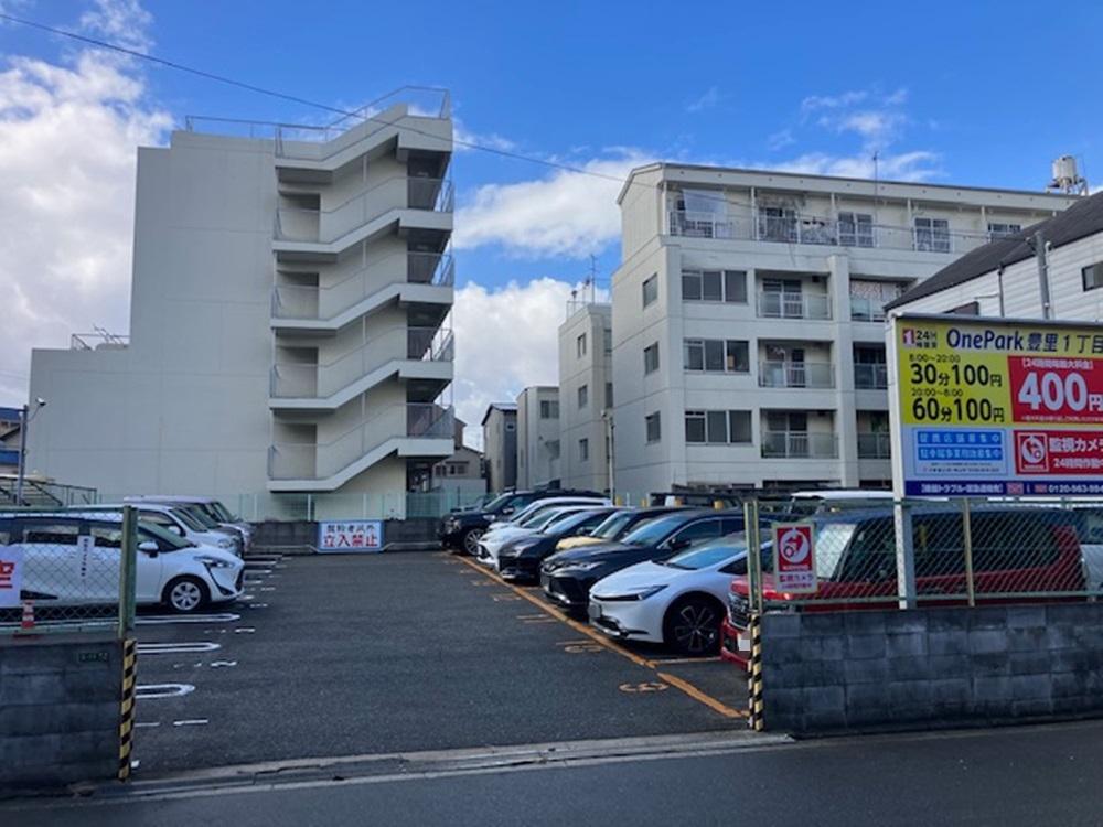 ONE PARK豊里1丁目 2