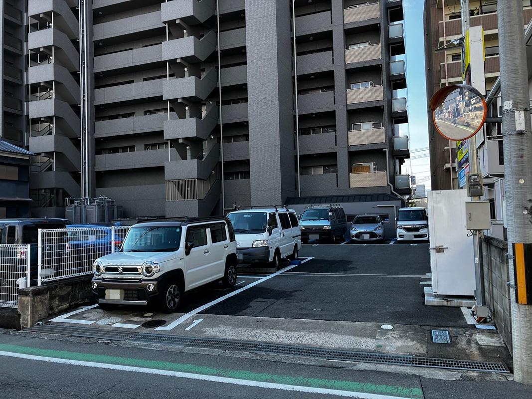 ONE PARK橿原神宮前駅東口