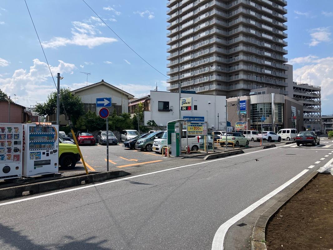 パークイット古河駅西口前