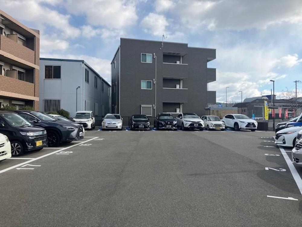 ONE PARKＪＲ南吹田駅前 3