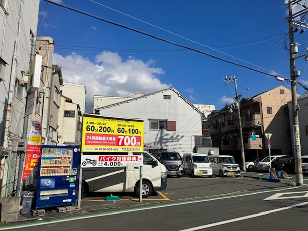 ふくろうパーキング市岡 2