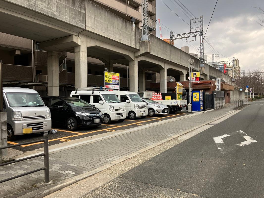 ONE PARK岸里3丁目 2