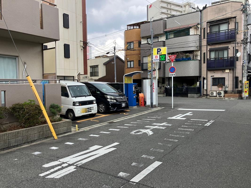 ONE PARK岸里2丁目 1
