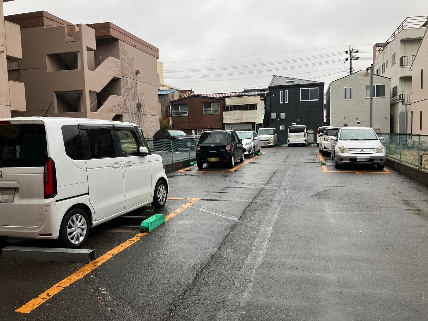 パークイット岩塚本通2丁目 3