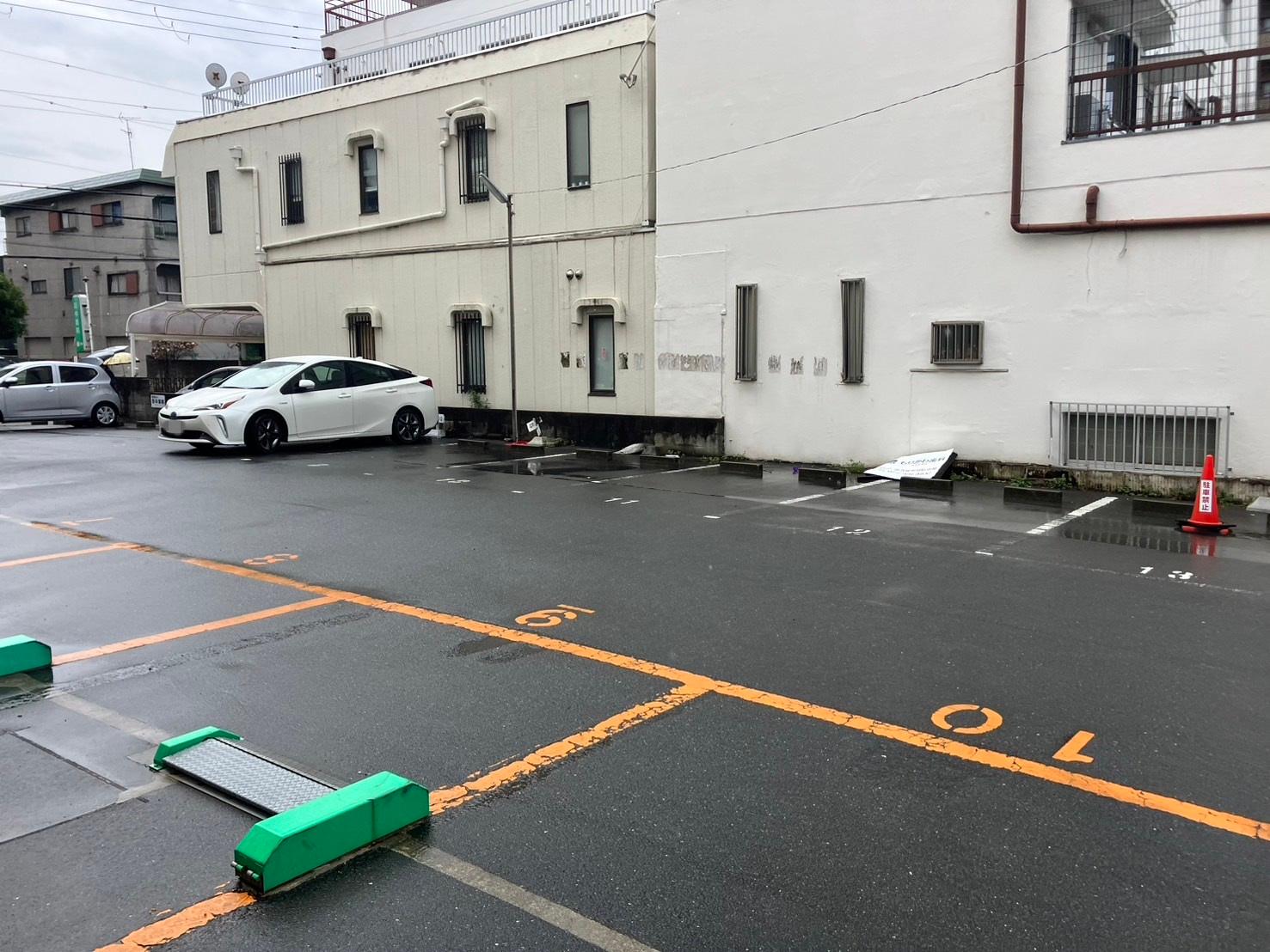 パークイット八尾市本町 コイン 2