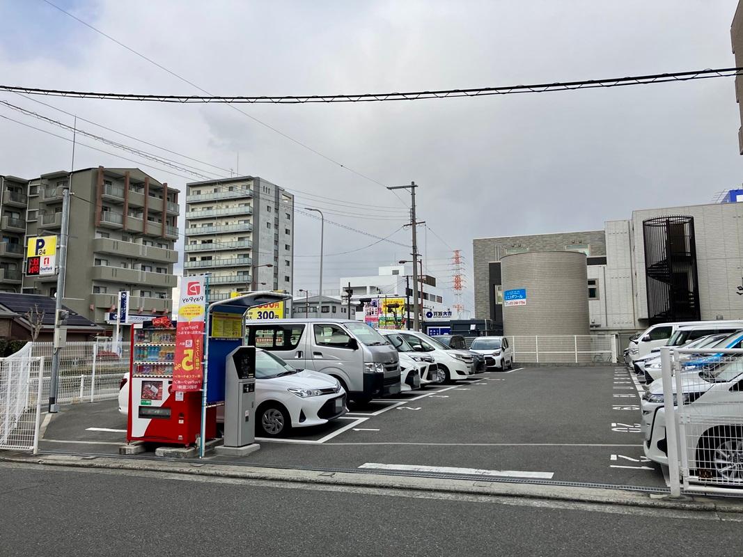 ONE PARKなかもず駅前